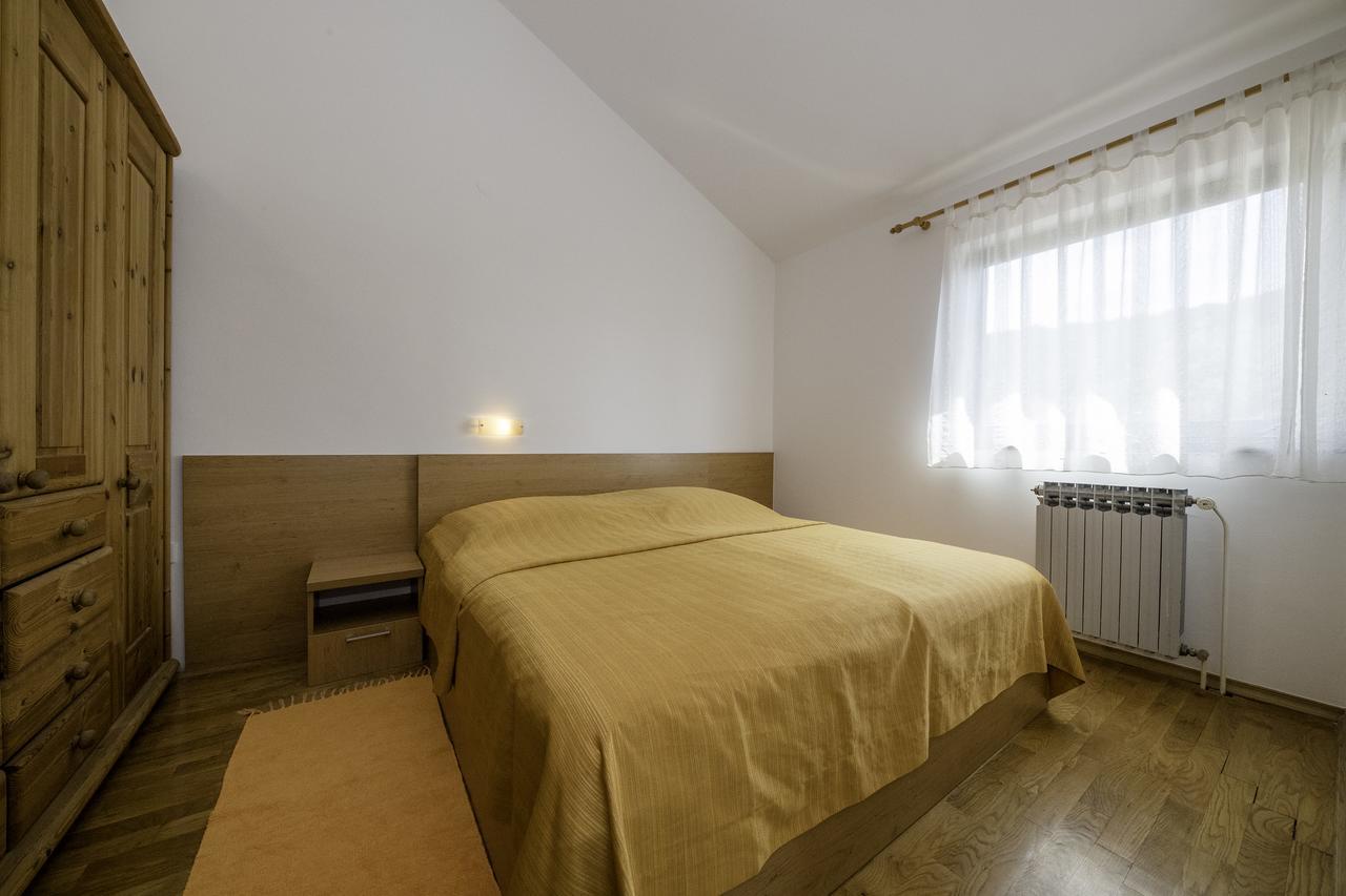 Apartments Dedic Supetarska Draga Exterior foto